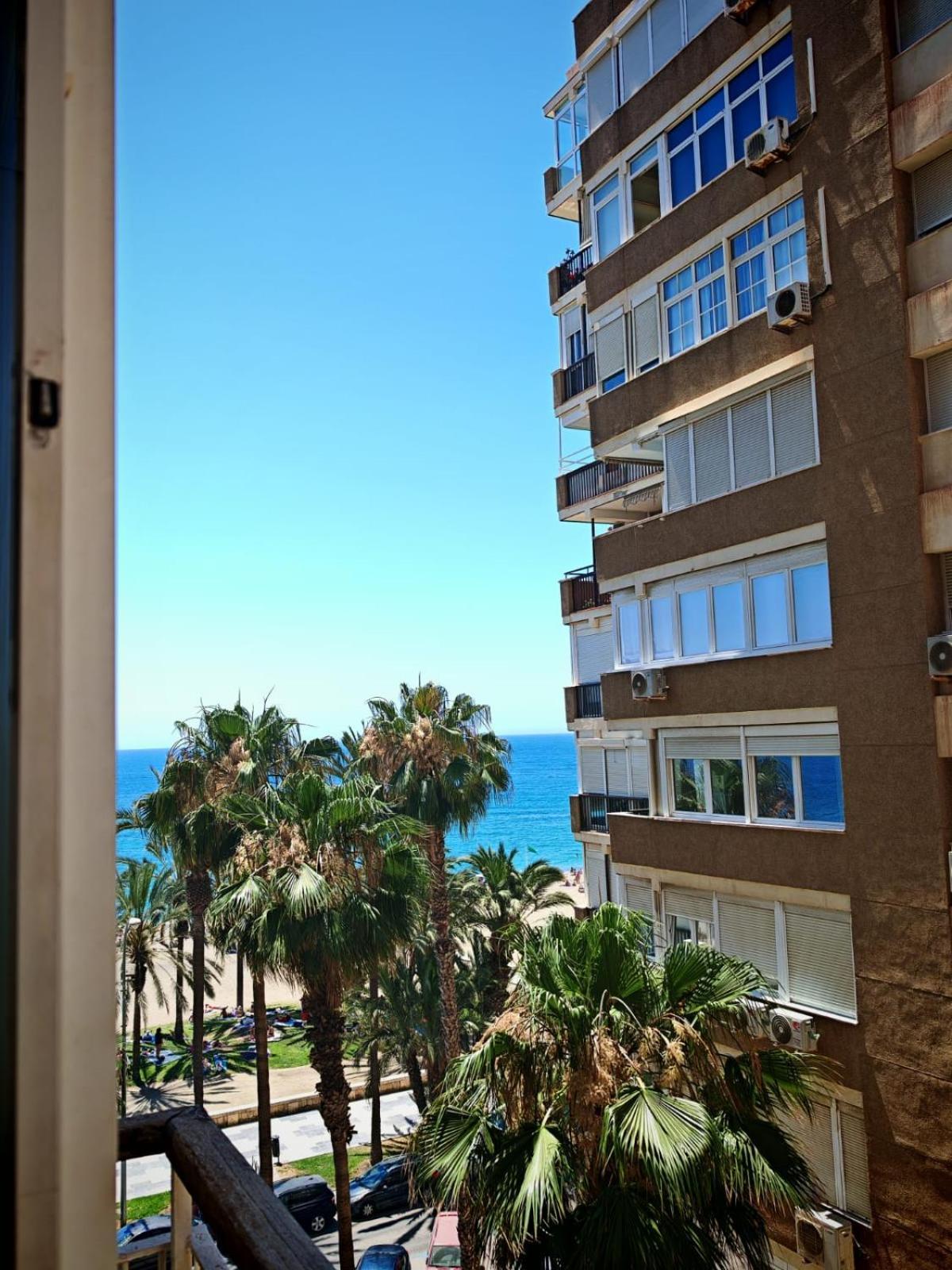 Apartamento Malaga Port Екстер'єр фото