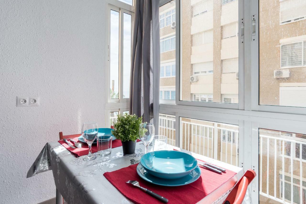 Apartamento Malaga Port Екстер'єр фото